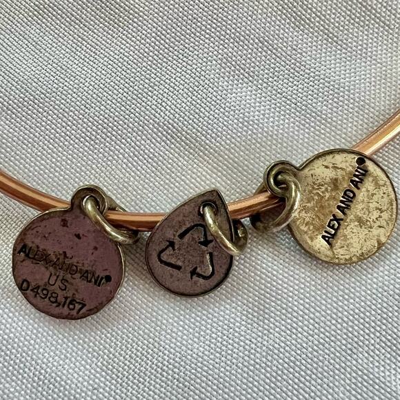 Alex & Ani Bracelet elephant - Picture 4 of 4
